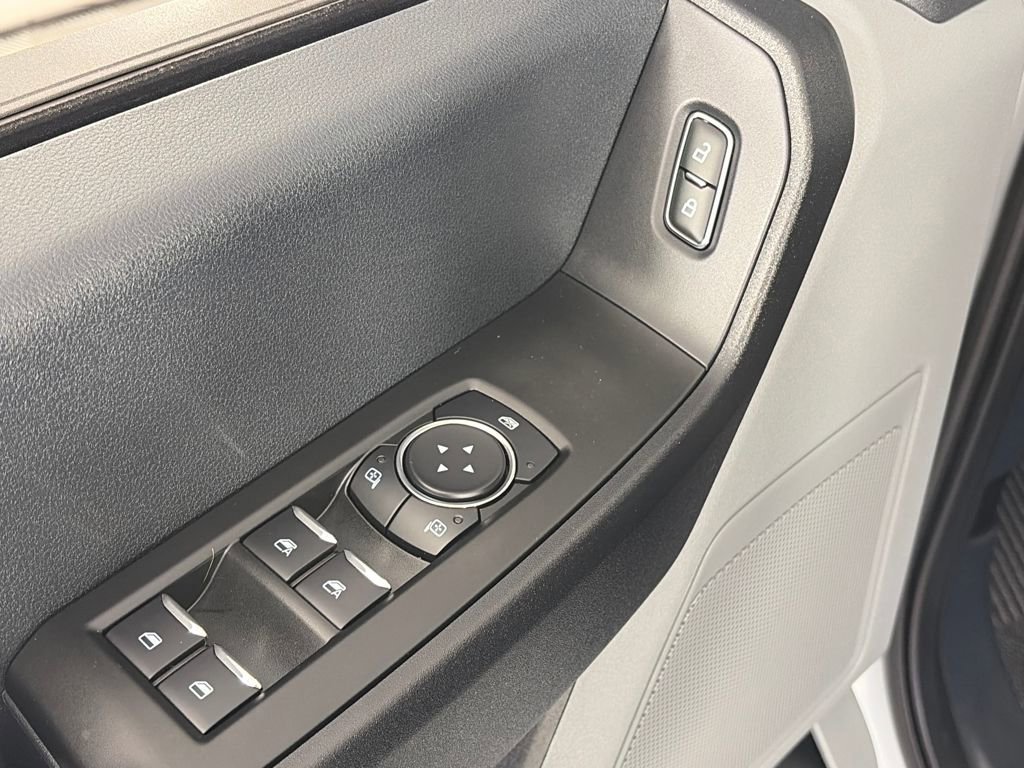 Certified 2025 Ford F350 XL w/ Snow Plow Prep Package image 23