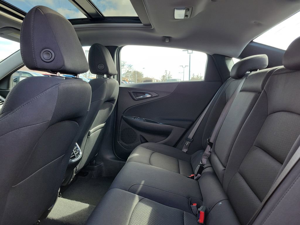 Used 2024 Chevrolet Malibu LT image 13