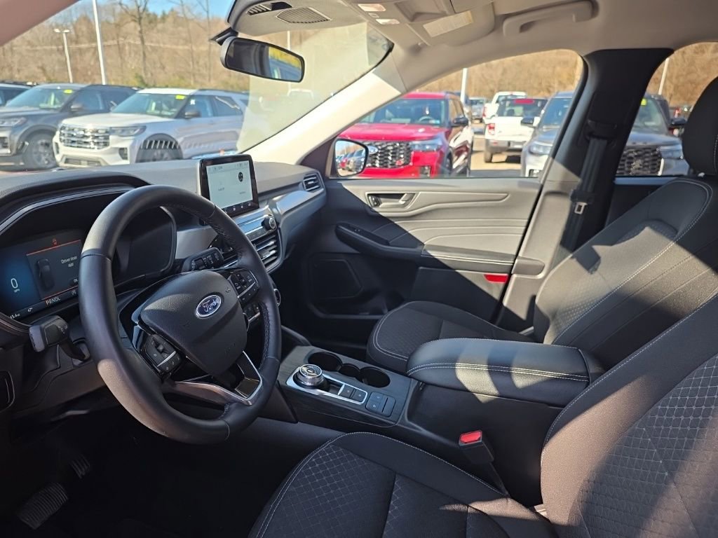 Certified 2023 Ford Escape Active image 17