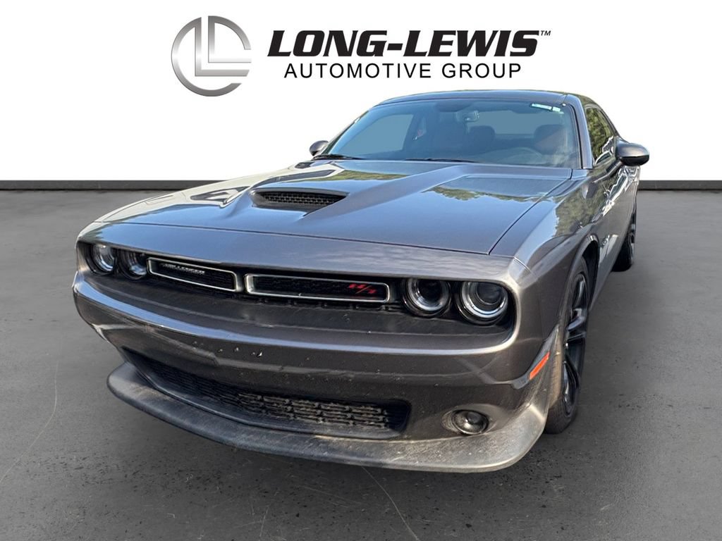 Used 2020 Dodge Challenger R/T RWD image 1