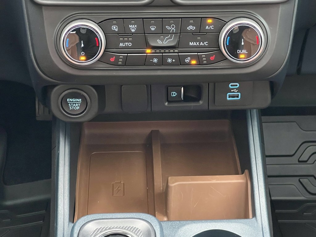 Certified 2023 Ford Maverick Lariat w/ Lariat Luxury Package image 30