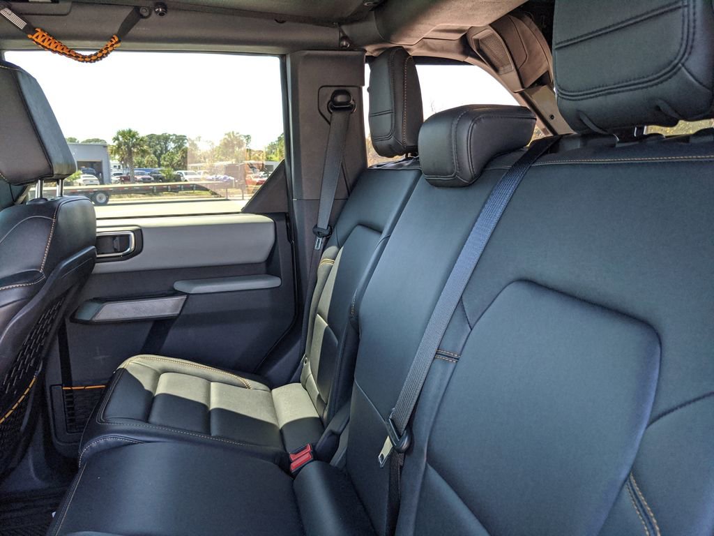 Certified 2022 Ford Bronco Badlands AWD/4WD image 18