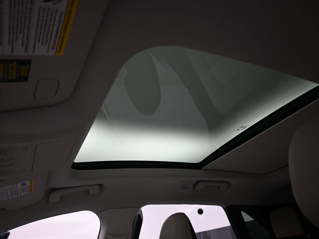 Certified 2022 Ford Escape Titanium w/ Class II Trailer Tow Package image 48