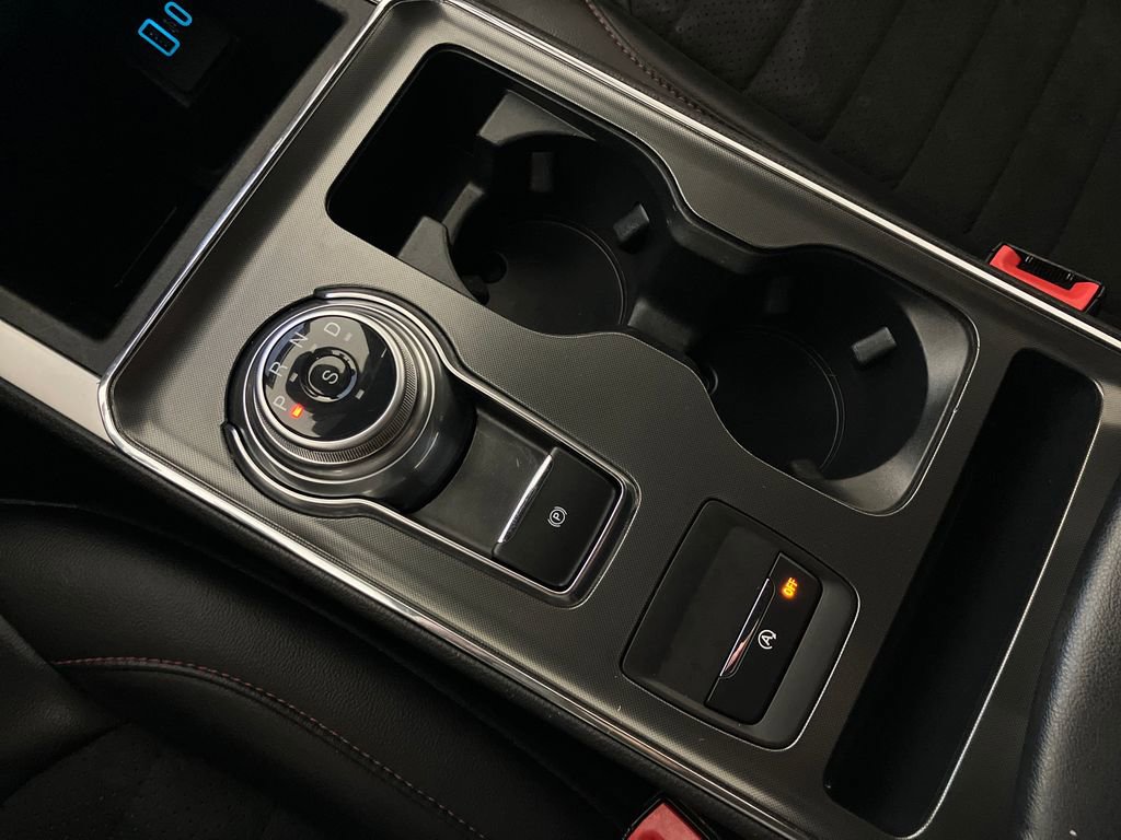 Certified 2022 Ford Edge ST-Line image 27