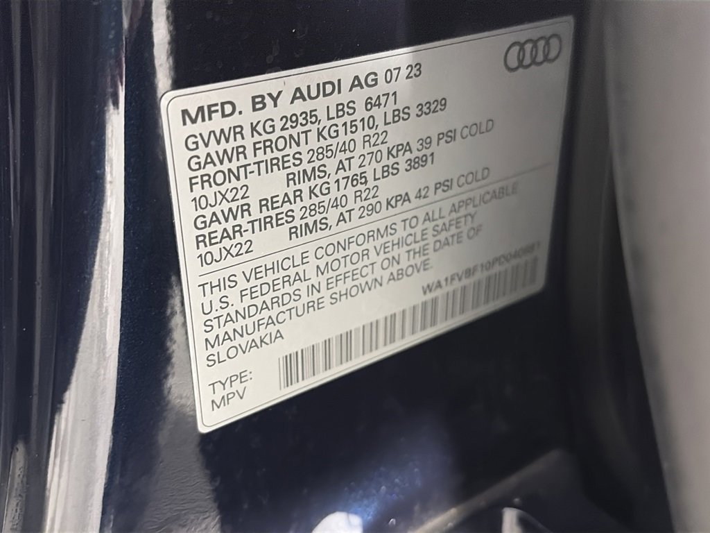 Used 2023 Audi Q8 Prestige image 9