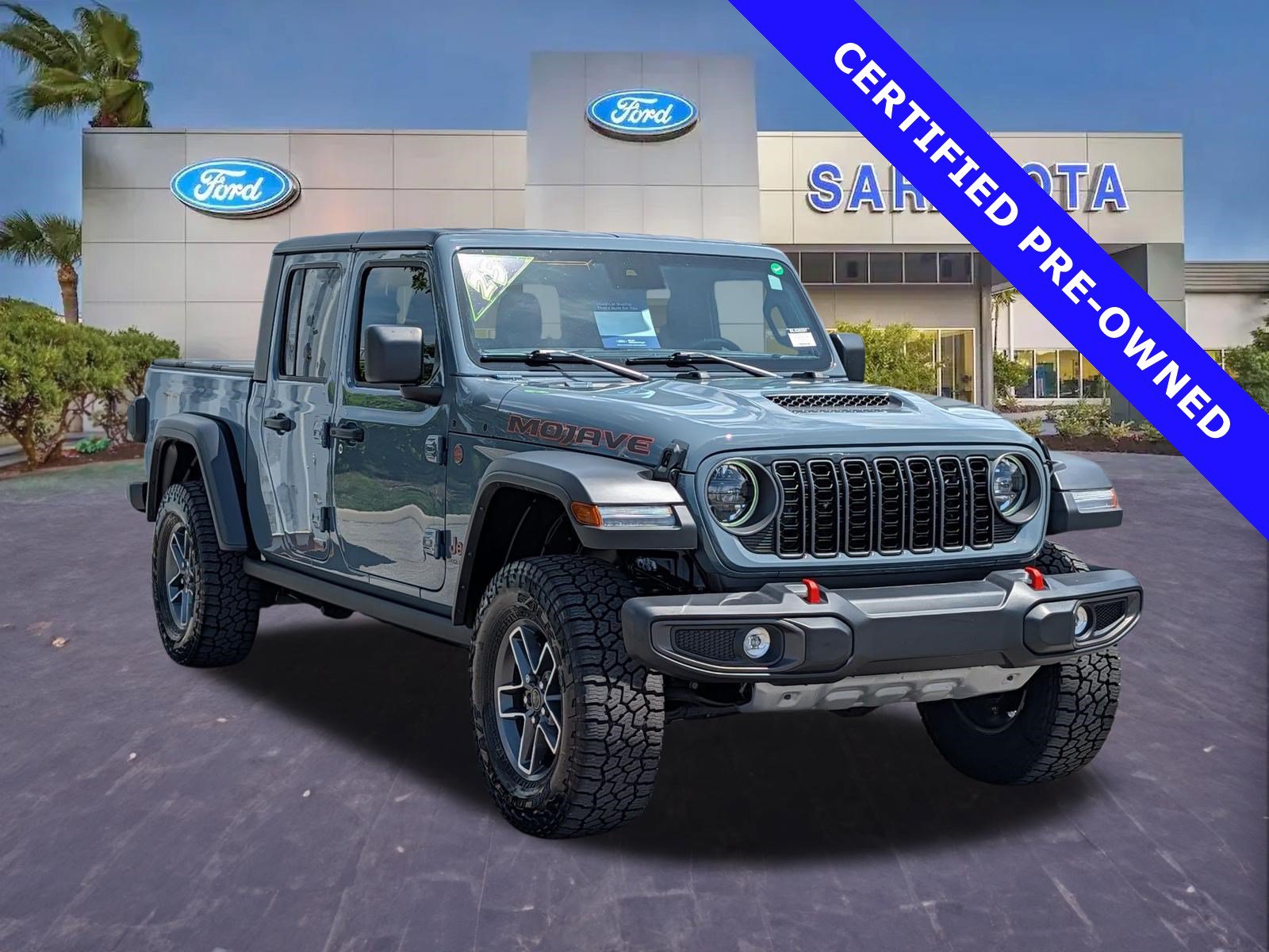 Used 2025 Jeep Gladiator Mojave w/ Convenience Group
