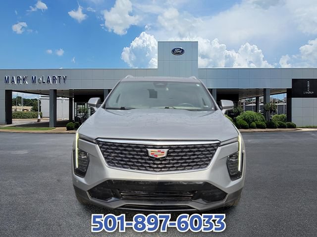 Used 2024 Cadillac XT4 Premium Luxury FWD image 8
