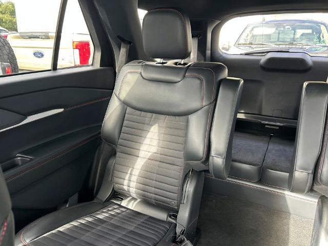 Certified 2026 Ford Explorer ST-Line w/ ST-Line Street Pack RWD image 12