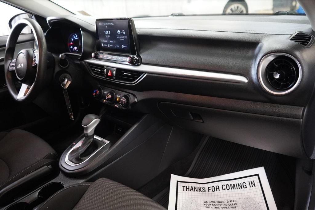 Used 2024 Kia Forte LXS w/ LXS Technology Package FWD image 20