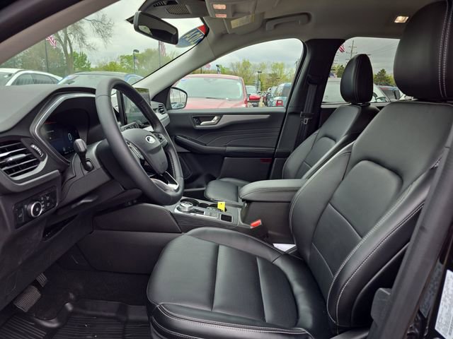 Certified 2024 Ford Escape Platinum AWD/4WD image 14