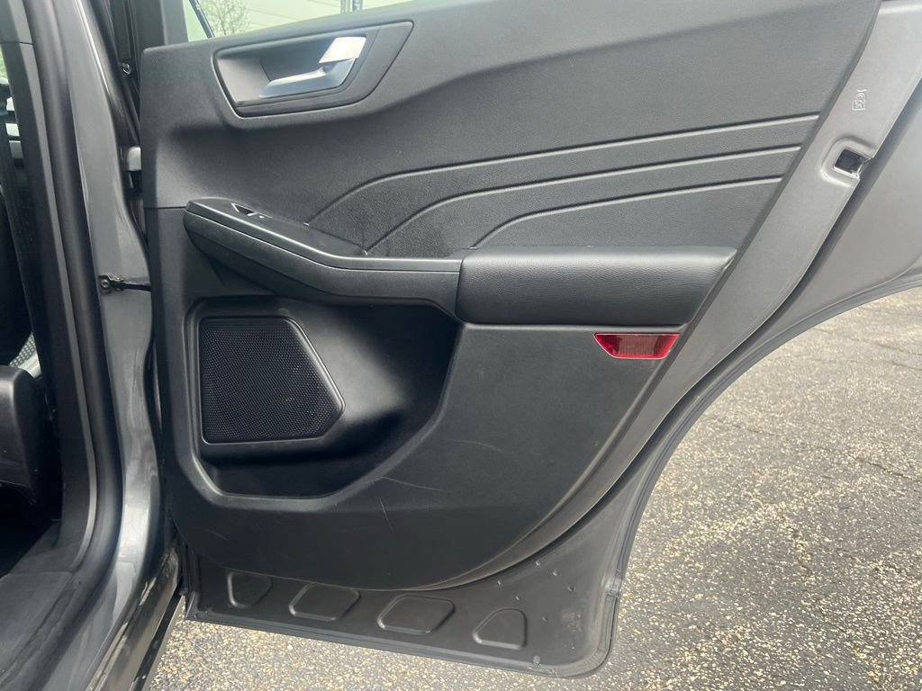 Certified 2026 Ford Escape ST-Line AWD/4WD image 33