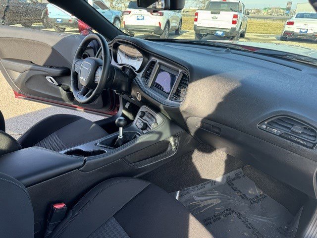 Used 2023 Dodge Challenger R/T w/ Blacktop Package image 27