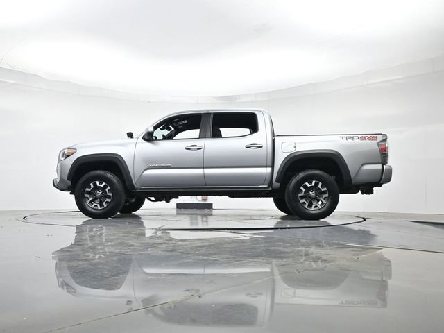 Used 2023 Toyota Tacoma TRD Off-Road w/ Technology Package AWD/4WD image 37
