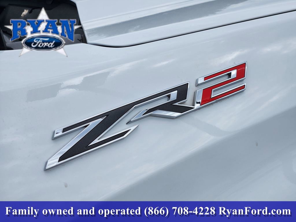 Used 2024 Chevrolet Silverado 1500 ZR2 w/ Technology Package image 8