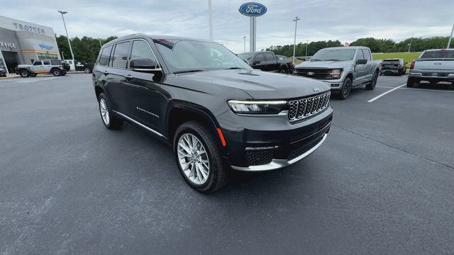 Used 2023 Jeep Grand Cherokee L Summit w/ Advanced Protech Group IV AWD/4WD image 2