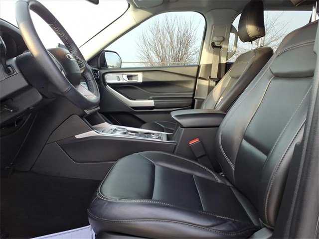 Certified 2023 Ford Explorer XLT w/ Equipment Group 202A image 14