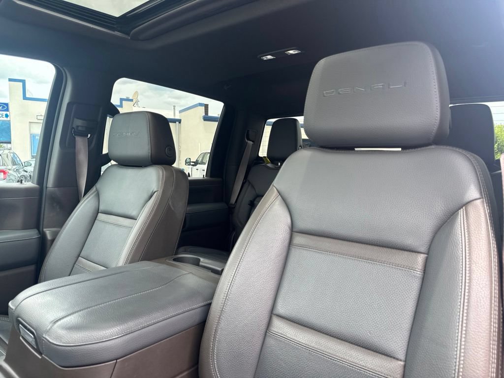 Used 2023 GMC Sierra 2500 Denali w/ Denali Ultimate Package AWD/4WD image 12