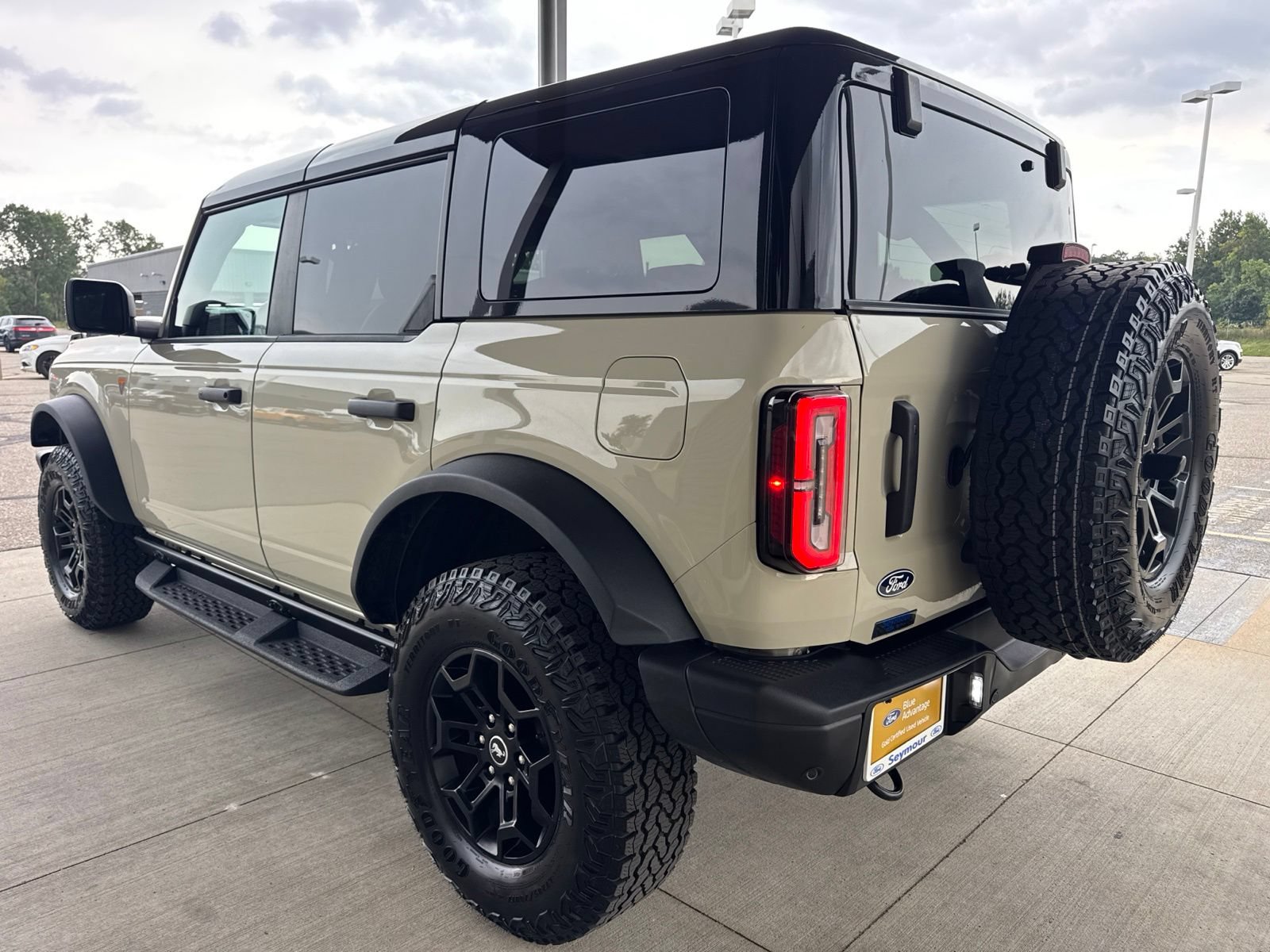 Certified 2026 Ford Bronco Badlands AWD/4WD image 5