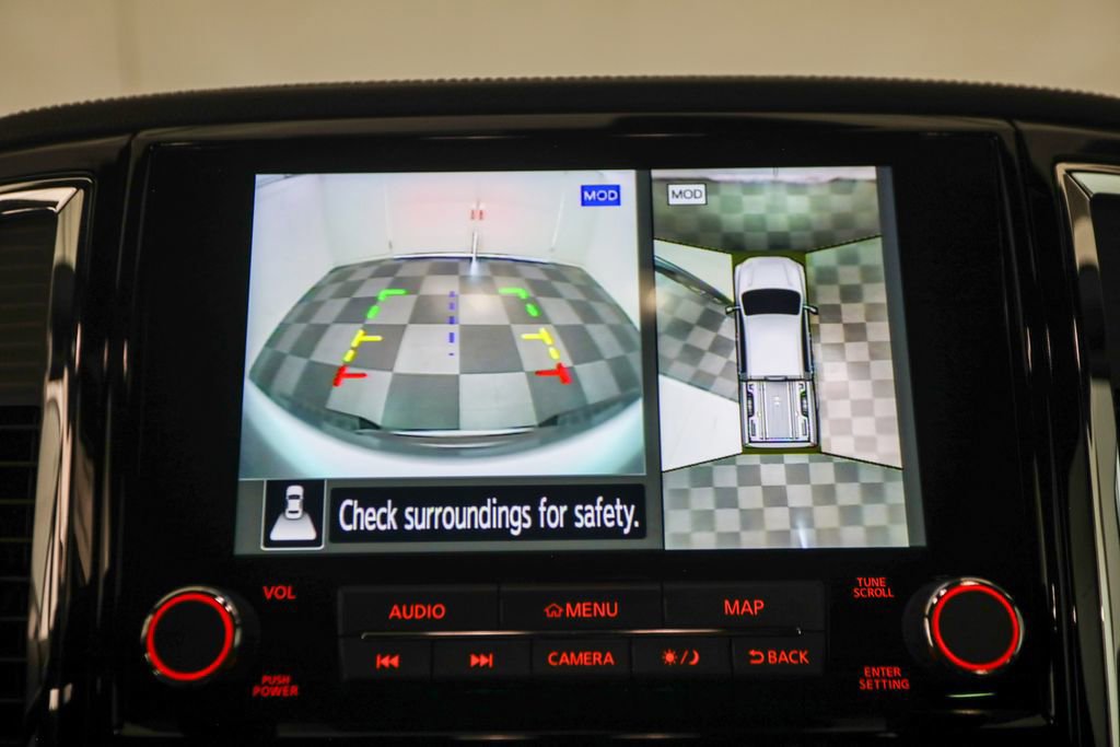 Used 2024 Nissan Titan Platinum Reserve w/ Moonroof Package image 20