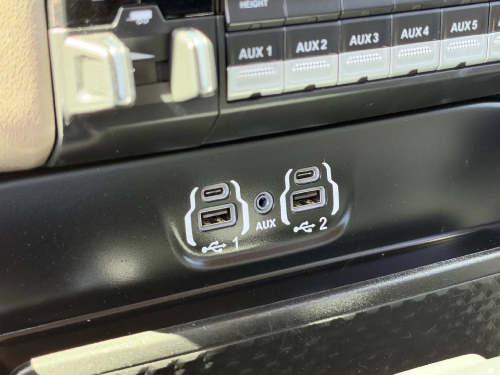 Used 2022 RAM 3500 Laramie AWD/4WD image 26