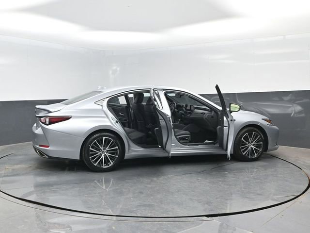 Used 2024 Lexus ES 350 w/ Premium Package FWD image 31