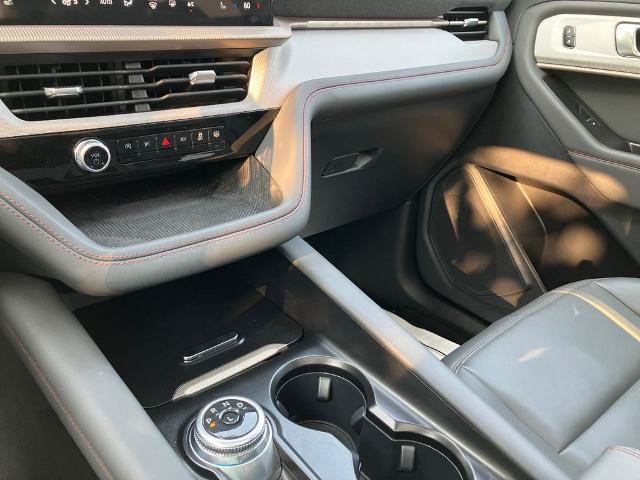 Certified 2025 Ford Explorer Active w/ Active Comfort Package AWD/4WD image 27