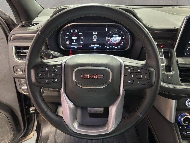 Used 2023 GMC Yukon SLT w/ SLT Luxury Package AWD/4WD image 25