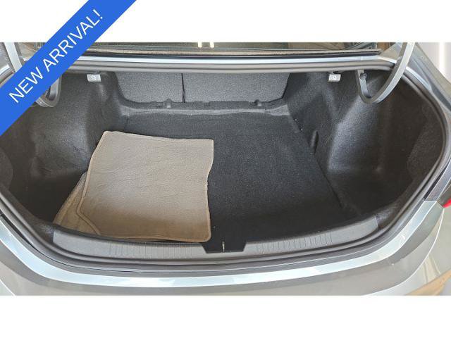 Used 2025 Chevrolet Malibu LT FWD image 24