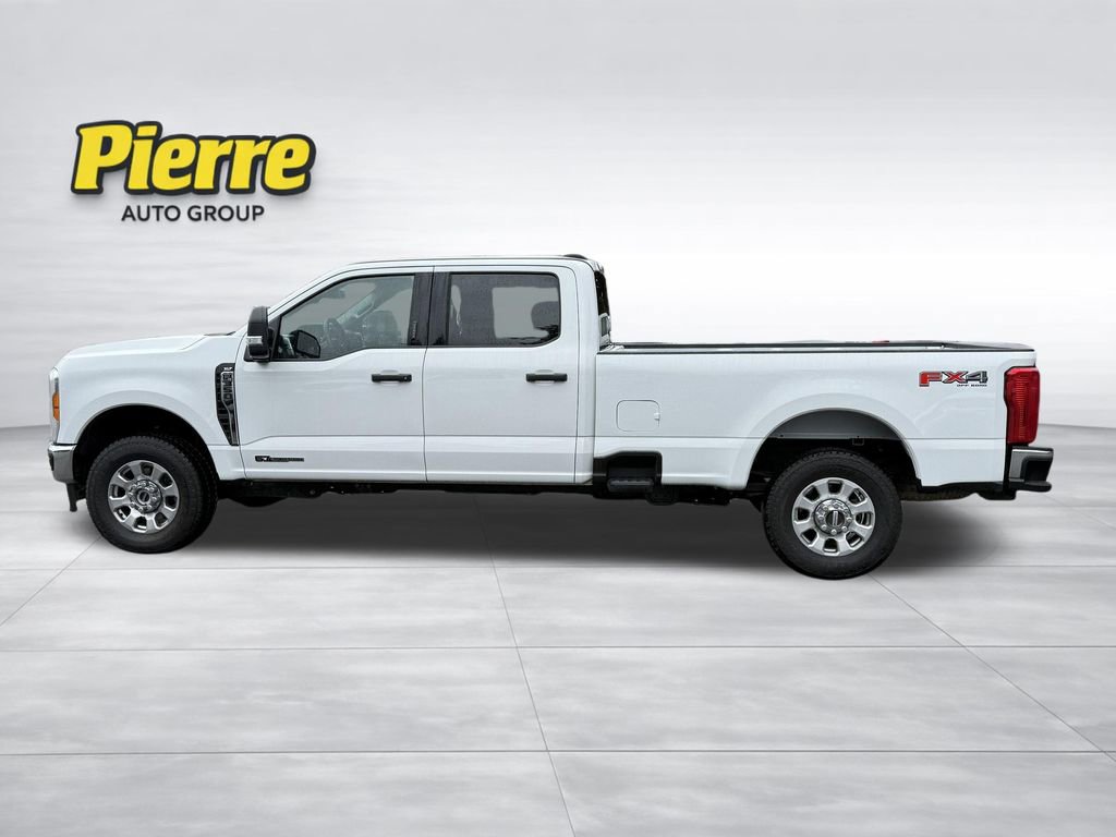 Certified 2023 Ford F350 XLT w/ FX4 Off-Road Package AWD/4WD image 4