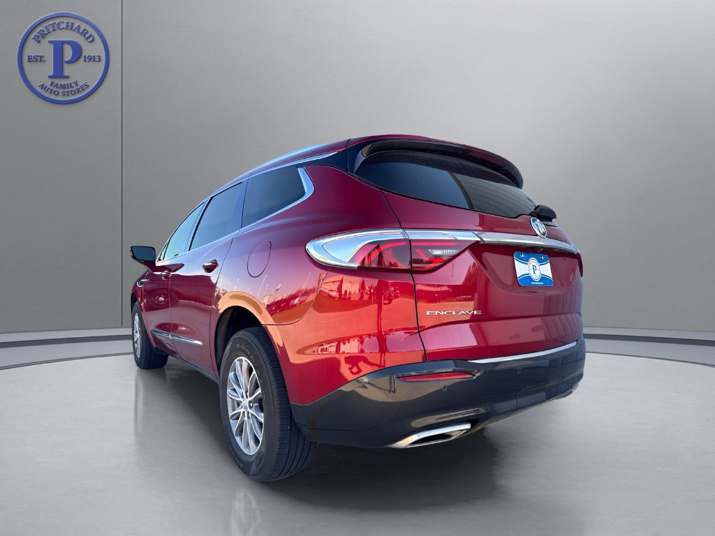 Used 2023 Buick Enclave Essence FWD image 4