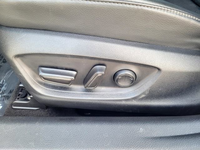 Used 2023 Toyota Camry XLE FWD image 11