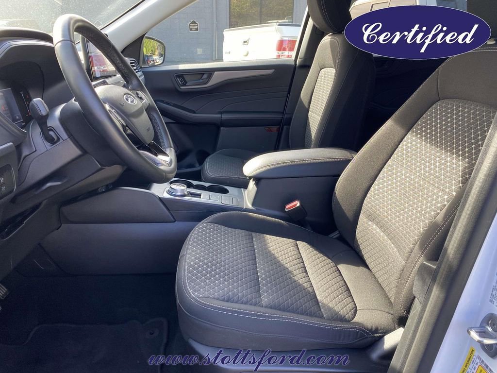Certified 2023 Ford Escape Active w/ Cold Weather Package FWD image 15