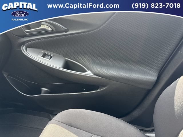 Used 2023 Chevrolet Malibu LT FWD image 28