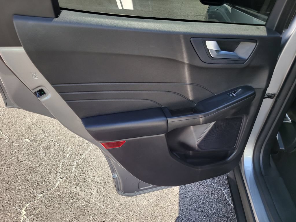 Certified 2024 Ford Escape ST-Line w/ Tech Pack #1 FWD image 9