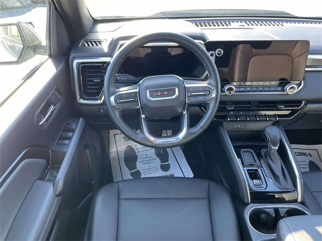 Used 2024 GMC Canyon Elevation w/ Elevation Premium Package image 12