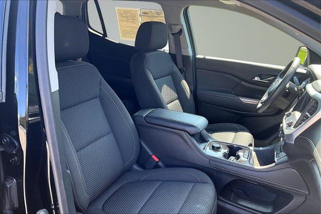 Used 2023 GMC Acadia SLE w/ LPO, Floor Liner Package FWD image 7