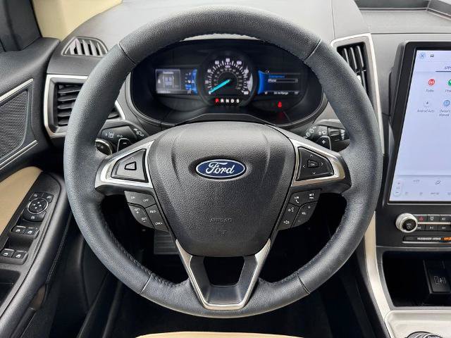 Certified 2024 Ford Edge SEL w/ Convenience Package AWD/4WD image 12