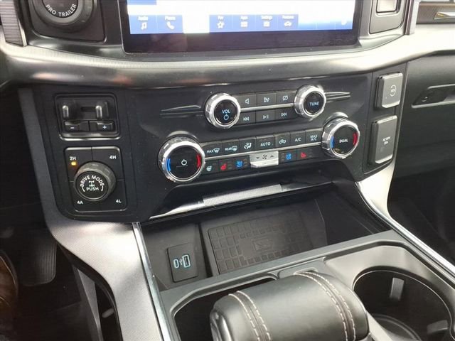 Certified 2022 Ford F150 Platinum w/ Equipment Group 701A High image 22