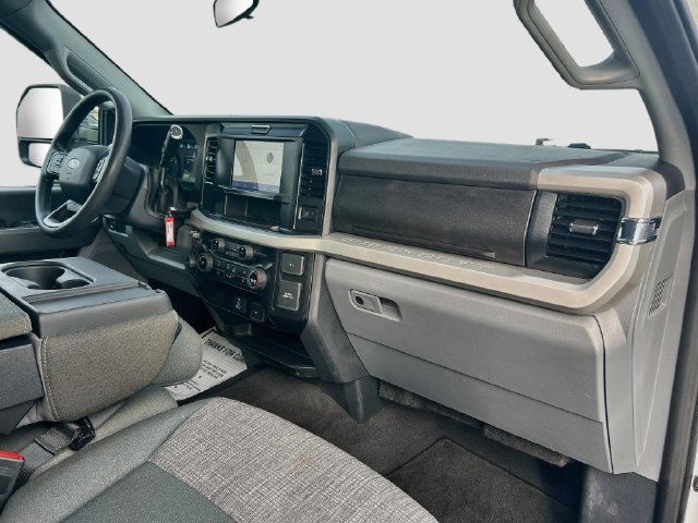 Certified 2025 Ford F250 XLT AWD/4WD image 35
