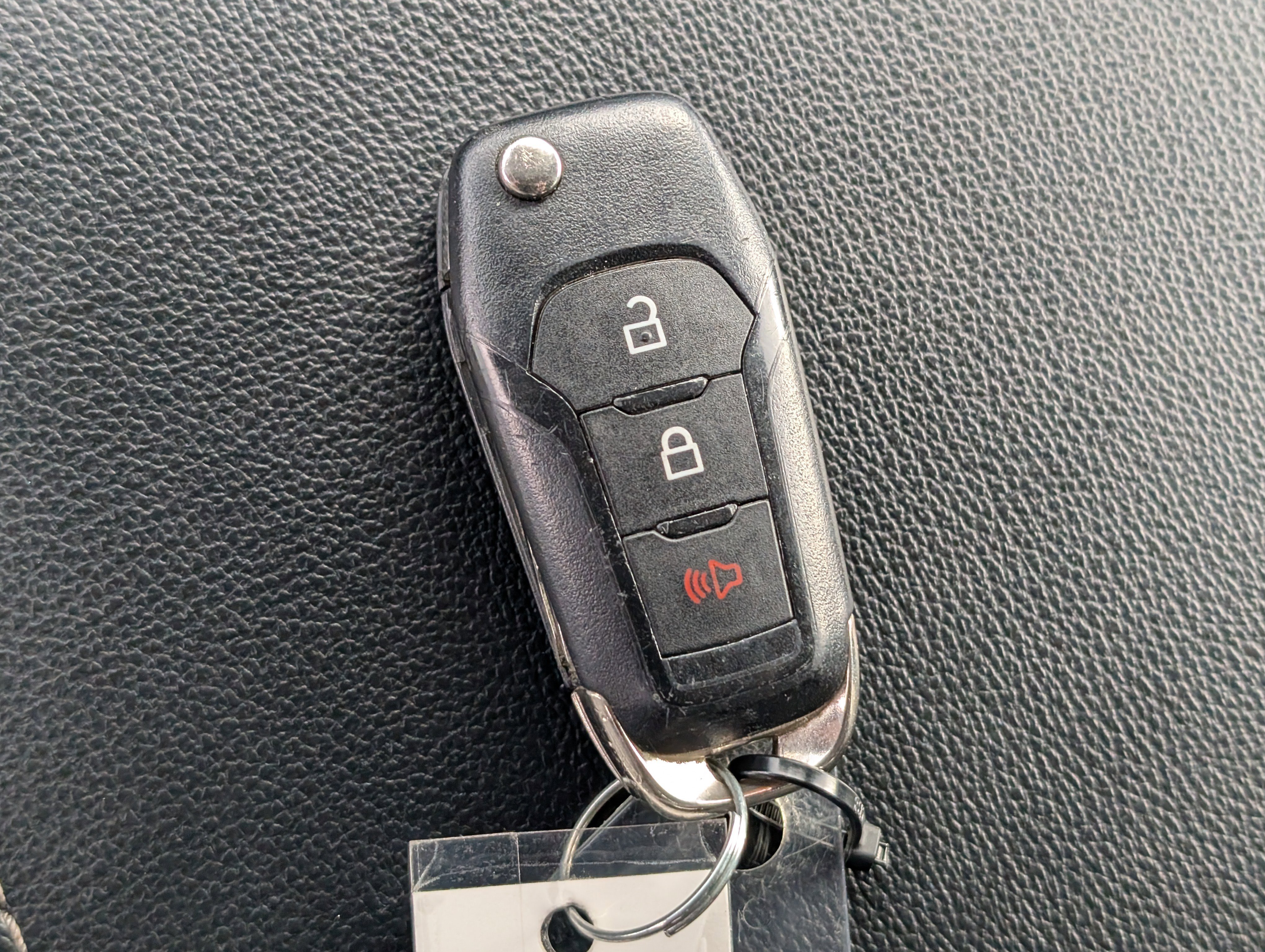 Certified 2024 Ford F350 XLT w/ 360-Degree Camera Package image 29