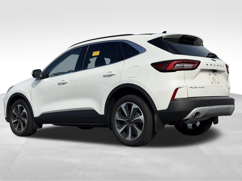 Certified 2023 Ford Escape Platinum image 8