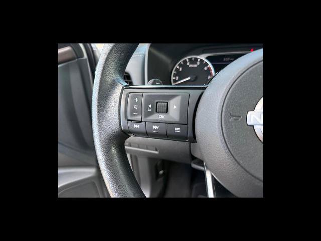 Used 2022 Nissan Rogue SV AWD/4WD image 24