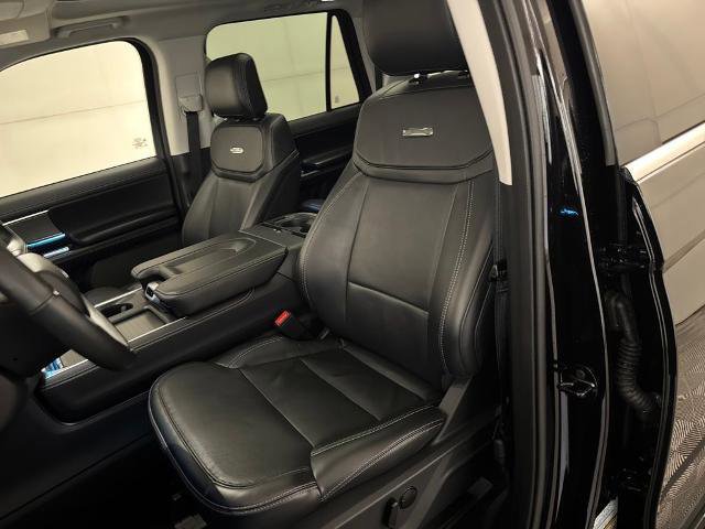 Certified 2025 Ford Expedition Max Platinum image 19
