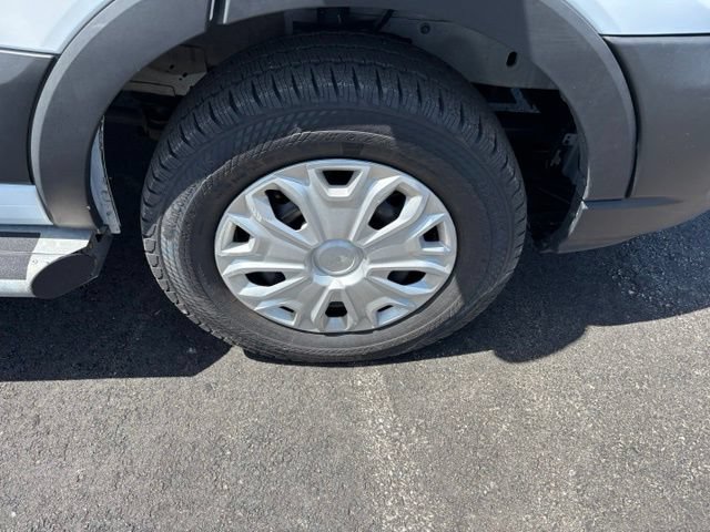 Certified 2025 Ford Transit 250 Low Roof w/ Exterior Upgrade Package RWD image 9