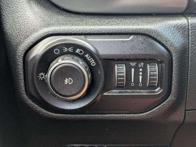Used 2018 Jeep Wrangler Unlimited Rubicon AWD/4WD image 27