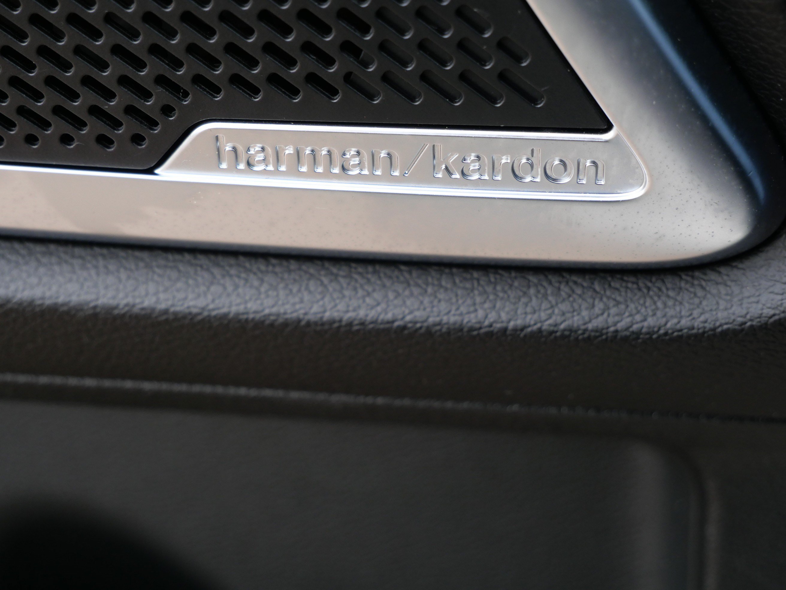 Used 2023 Kia Telluride SX X-Pro AWD/4WD image 27