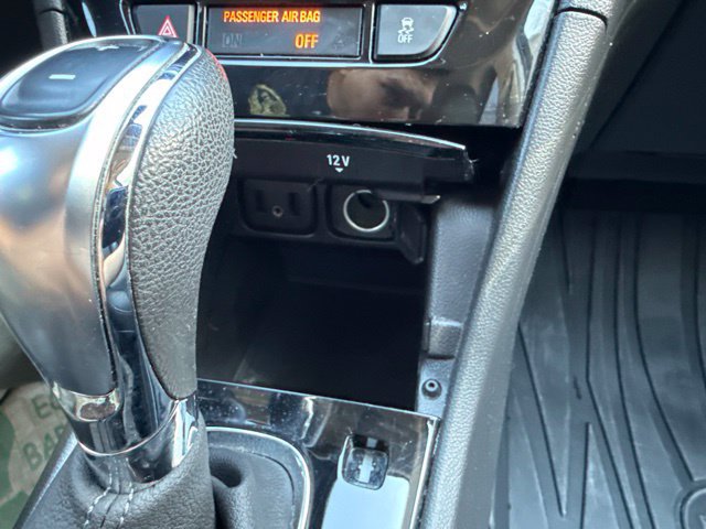 Used 2019 Buick Encore Sport Touring AWD/4WD image 25