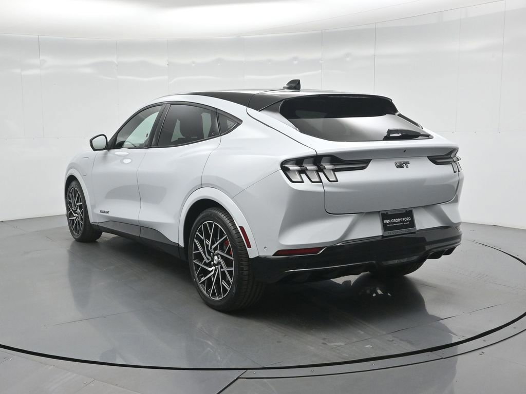 Certified 2023 Ford Mustang Mach-E GT w/ GT Performance Edition image 17