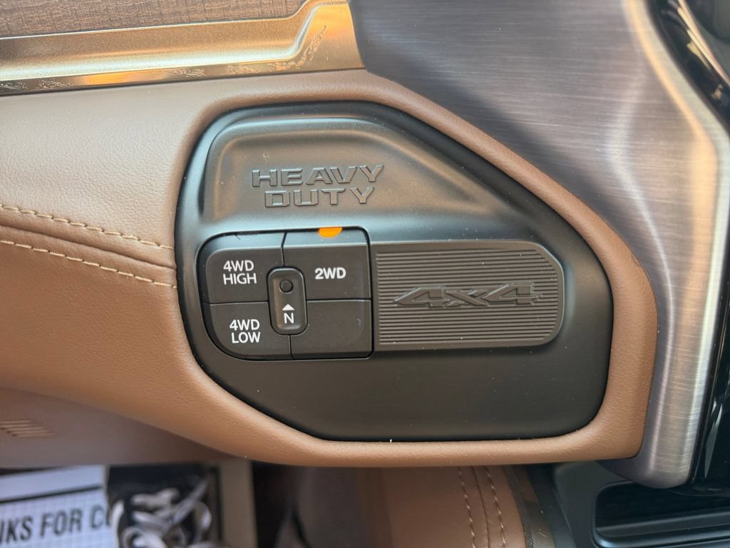 Used 2022 RAM 3500 Limited AWD/4WD image 33