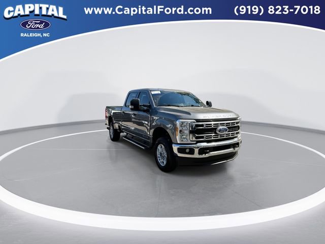 Certified 2025 Ford F250 XLT AWD/4WD image 2